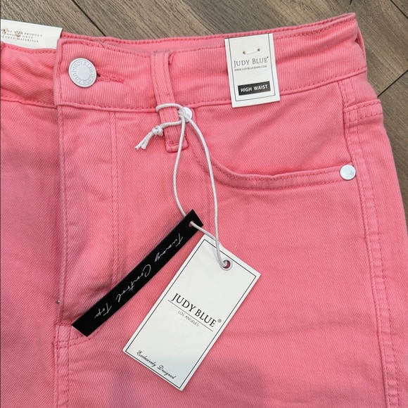 Judy Blue Women's Pink Jean Shorts - Picture 2 of 3